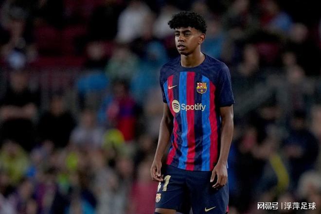 就在今天！26岁姆巴佩2球1助攻 创造69年历史神迹 帮皇马3-0复仇