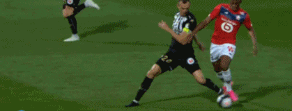 梅开二度！官方：马赫雷斯当选阿尔及利亚3-0苏丹最佳球员（官方：马赫雷斯独中两元，当选阿尔及利亚3-0苏丹全场最佳）